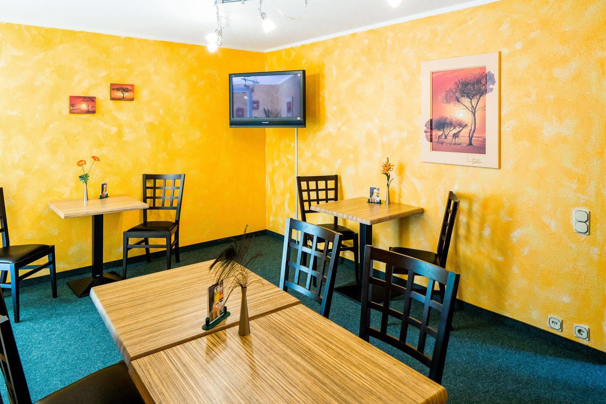 Apart Hotel Weimar Luaran gambar